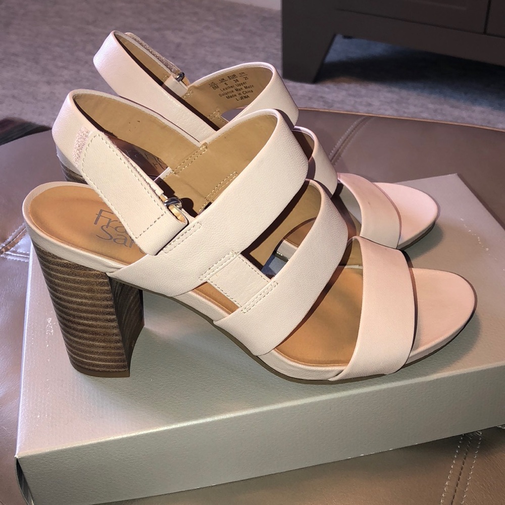 Franco Sarto heeled sandals-very comfortable!!